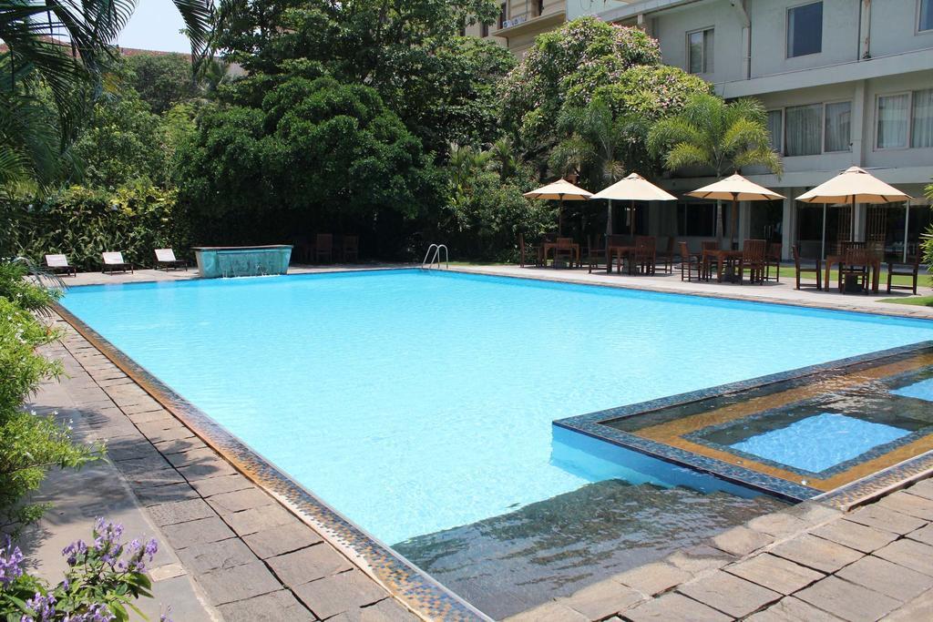 Ramada Colombo Hotel Luaran gambar