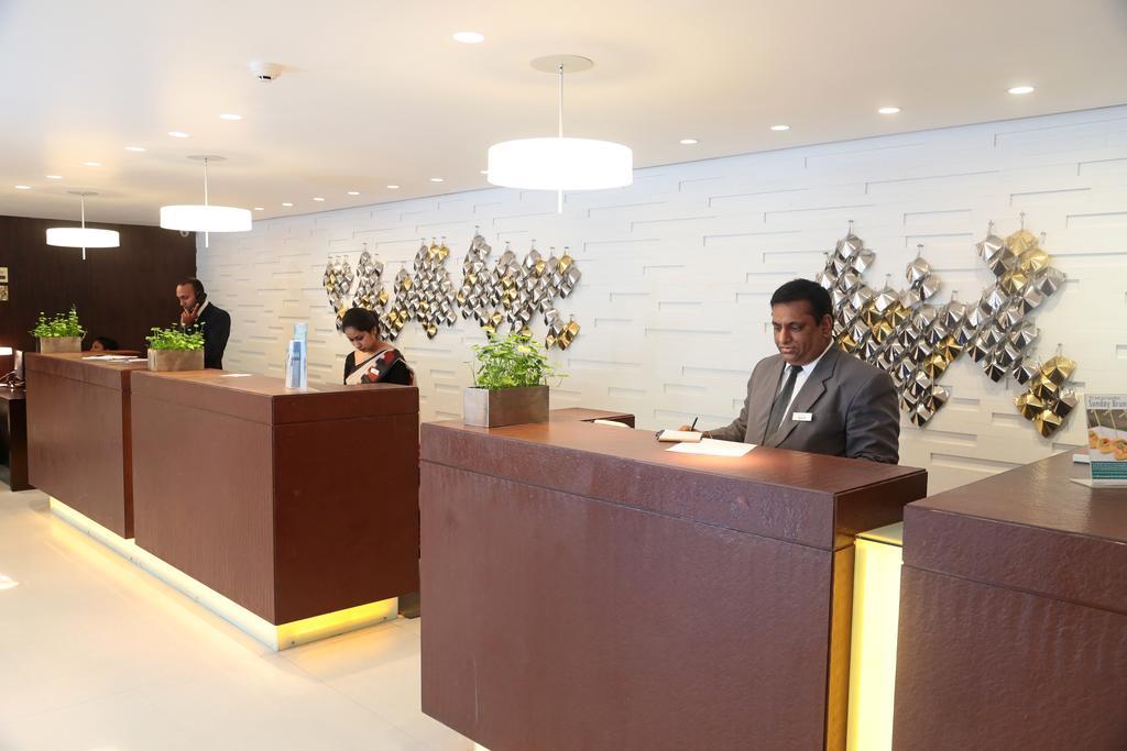 Ramada Colombo Hotel Luaran gambar